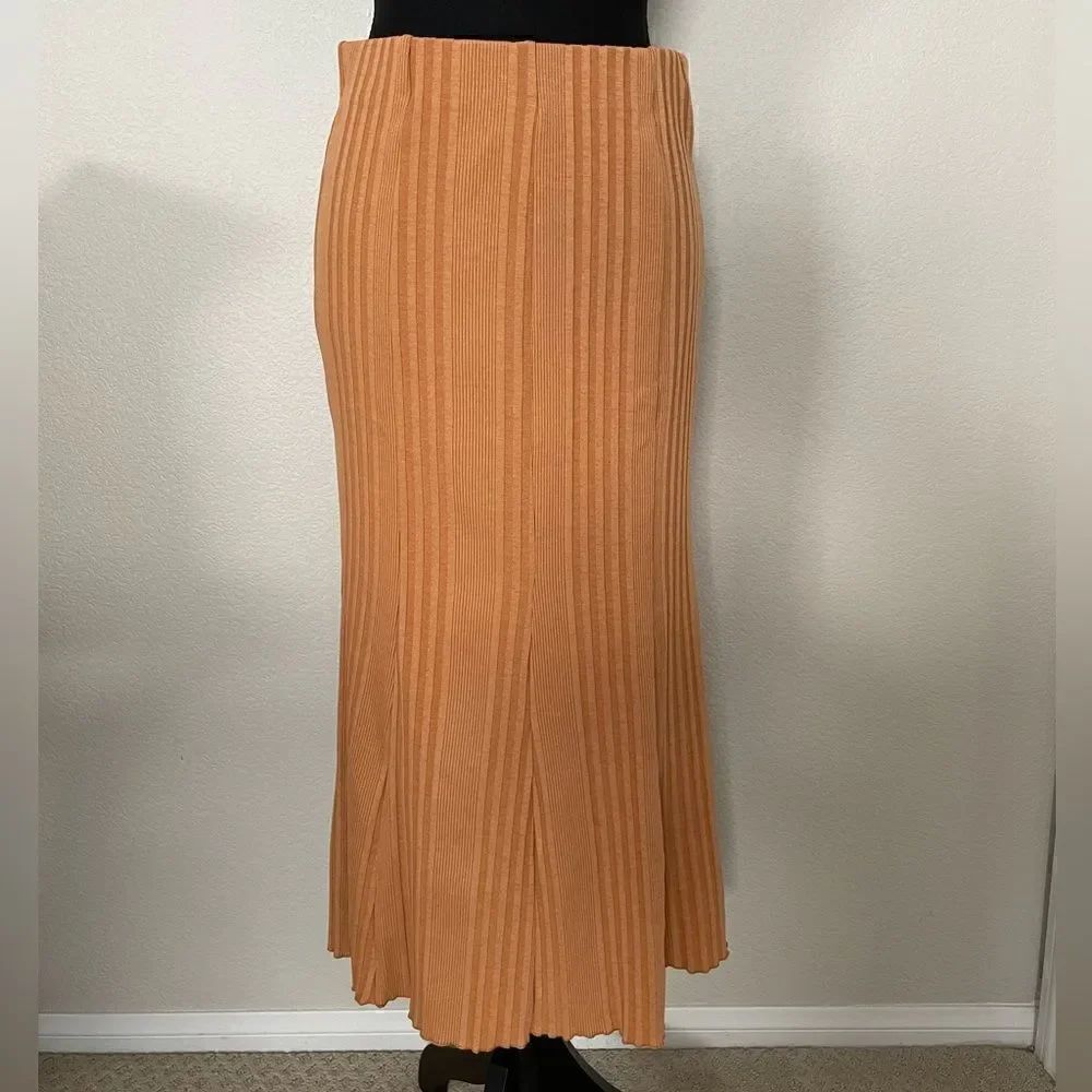 NWT Zara Ribbed Midi Skirt